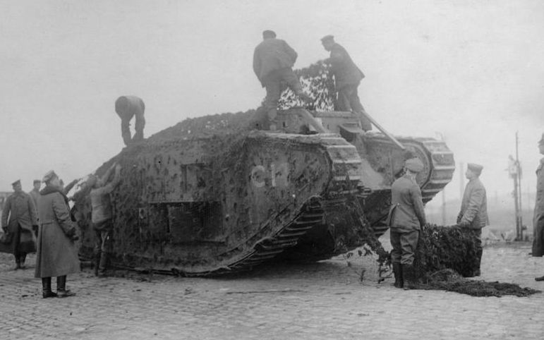 ww1 tanks in action