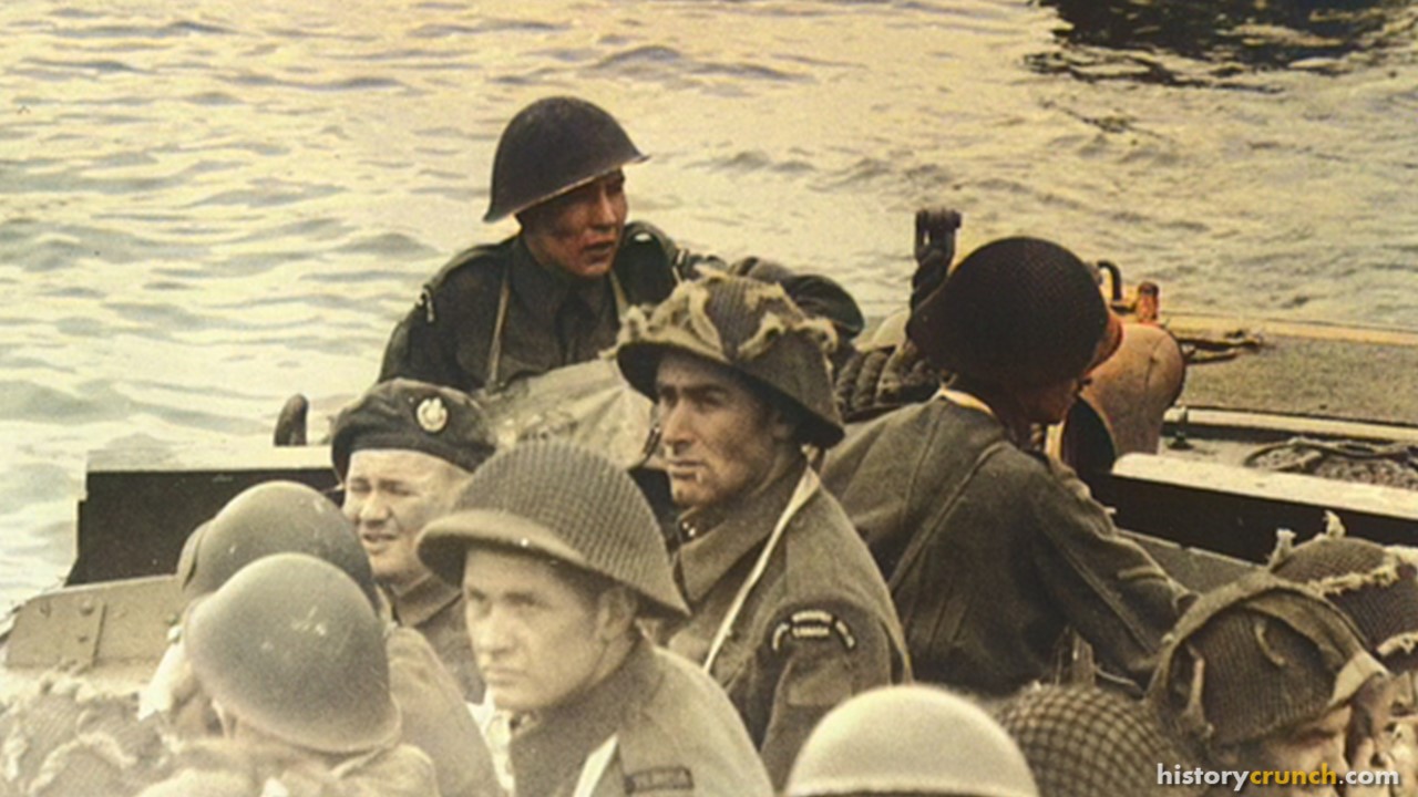 Canadian soldiers during the D-Day Landings in June of 1944. (Colorized by historycrunch.com)