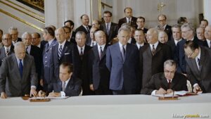 Historical arms control treaty signing event