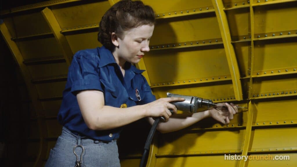 American Women in World War II.